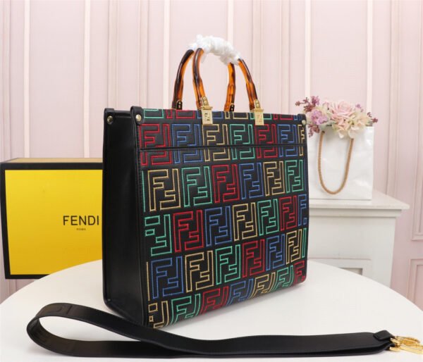 FENDI Sunshine Tote Canvas Bag - Image 2