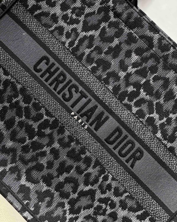 Dior Book Tote Leopard Bag - Image 5