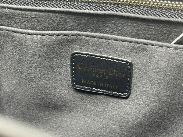 Christian Dior Tote Bag Large - Image 3